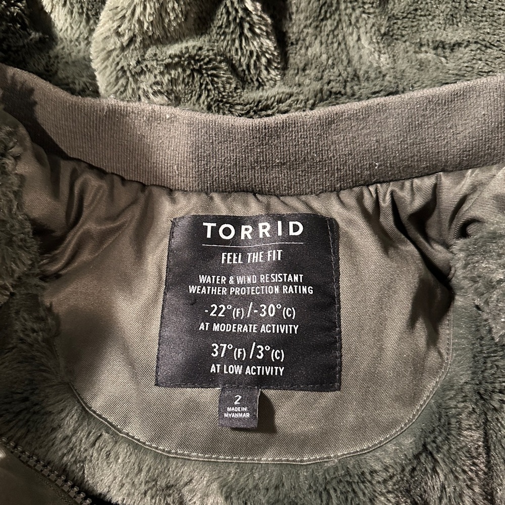 Torrid olive green 3 in 1 winter parka - Picture 4 of 8
